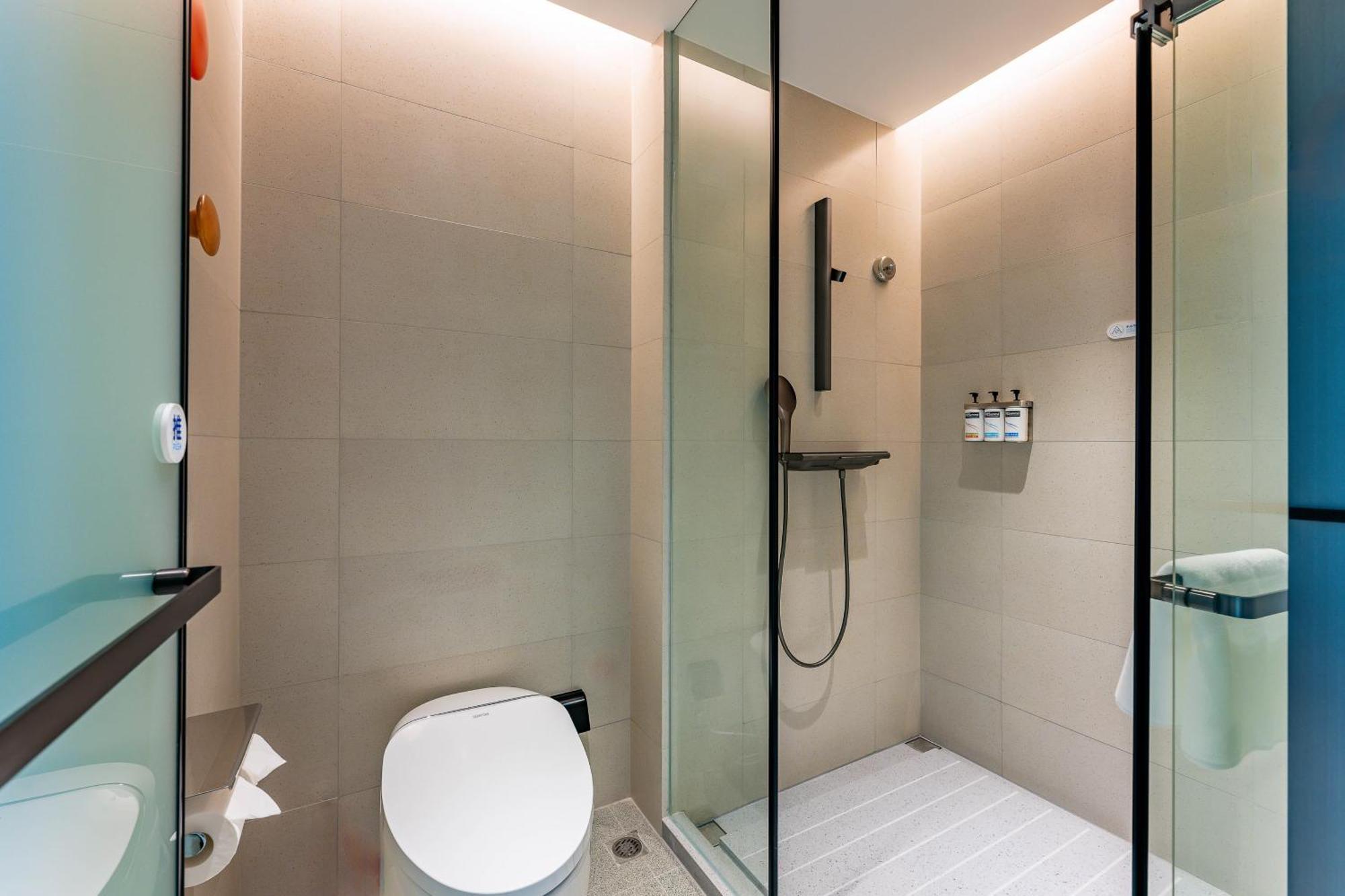 Hotel Express Jing'an Temple By Ihg Shanghai
