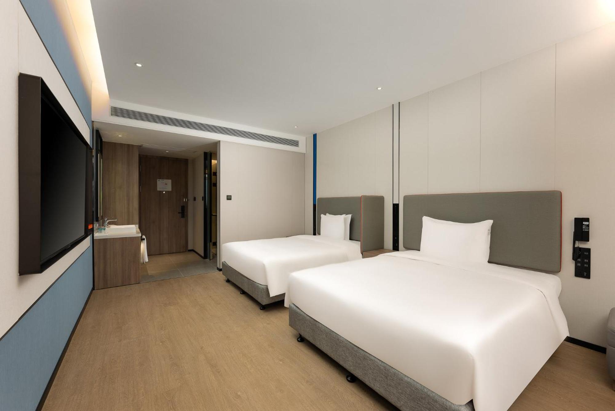 Express Jing'an Temple By Ihg Hotel Shanghai